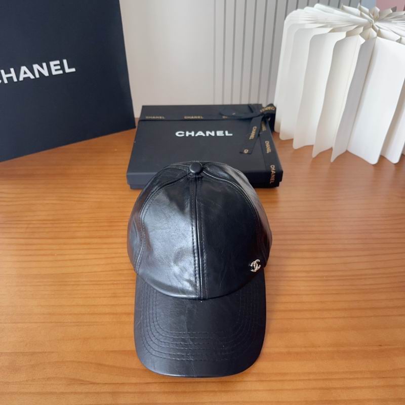 Chanel cap (684)