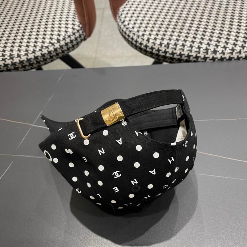 Chanel cap (727)