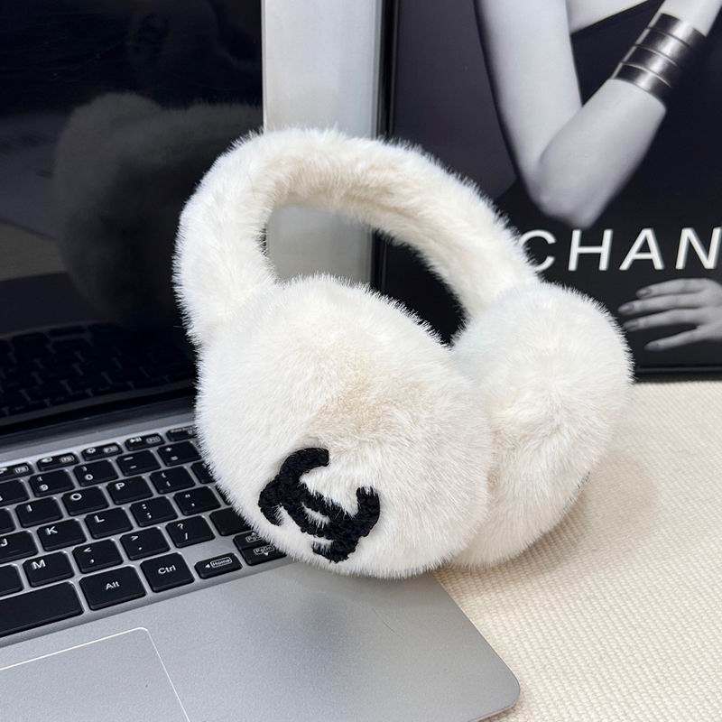 Chanel earmuff (2)