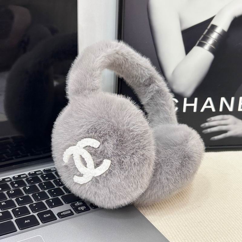 Chanel earmuff (5)