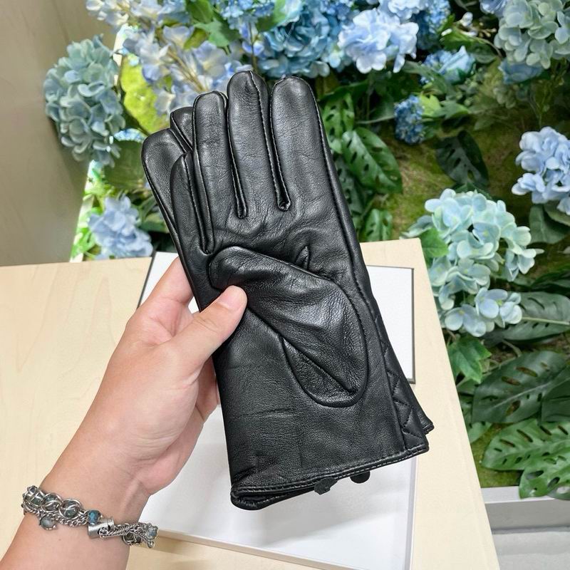 Chanel gloves 33 (1)