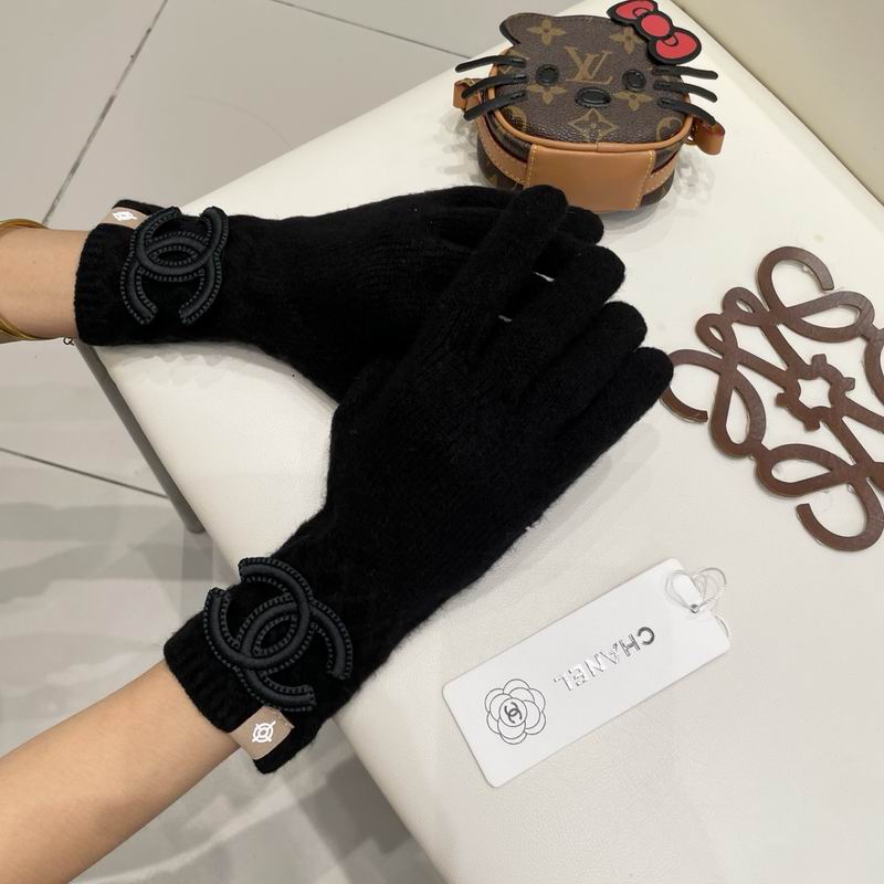 Chanel gloves 33 (27)