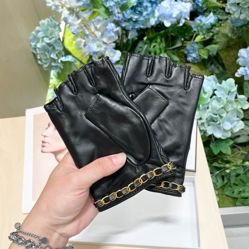 Chanel gloves 40 (1)