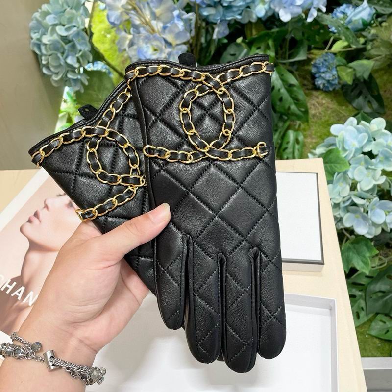 Chanel gloves 52 (2)