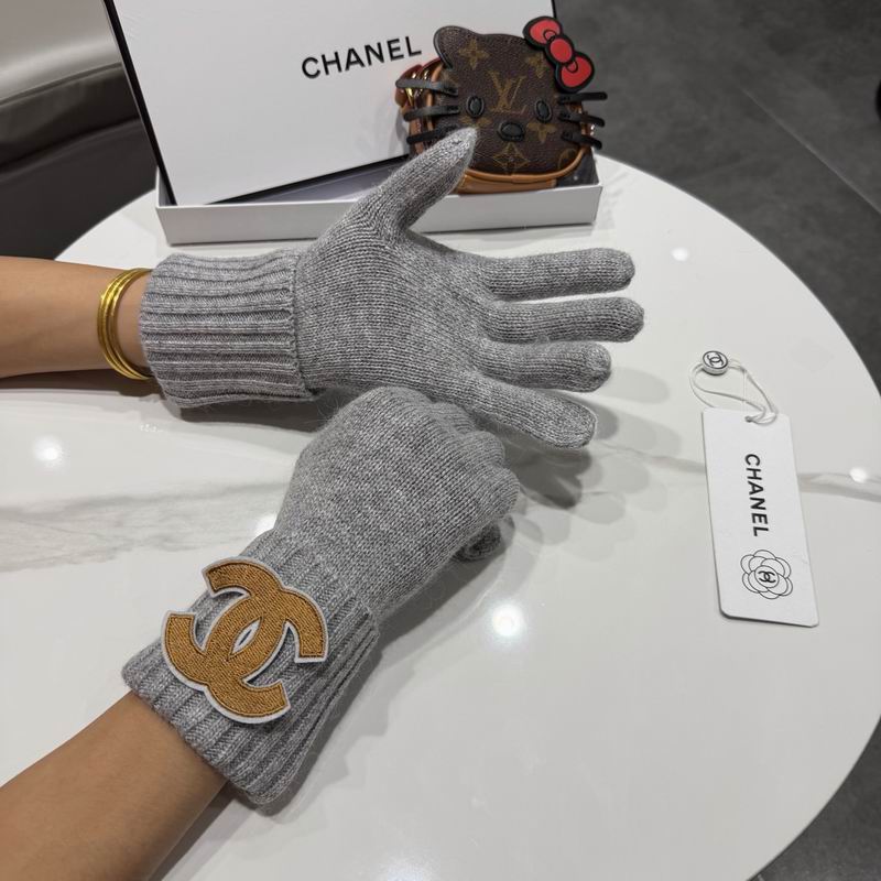 Chanel gloves 86 (36)