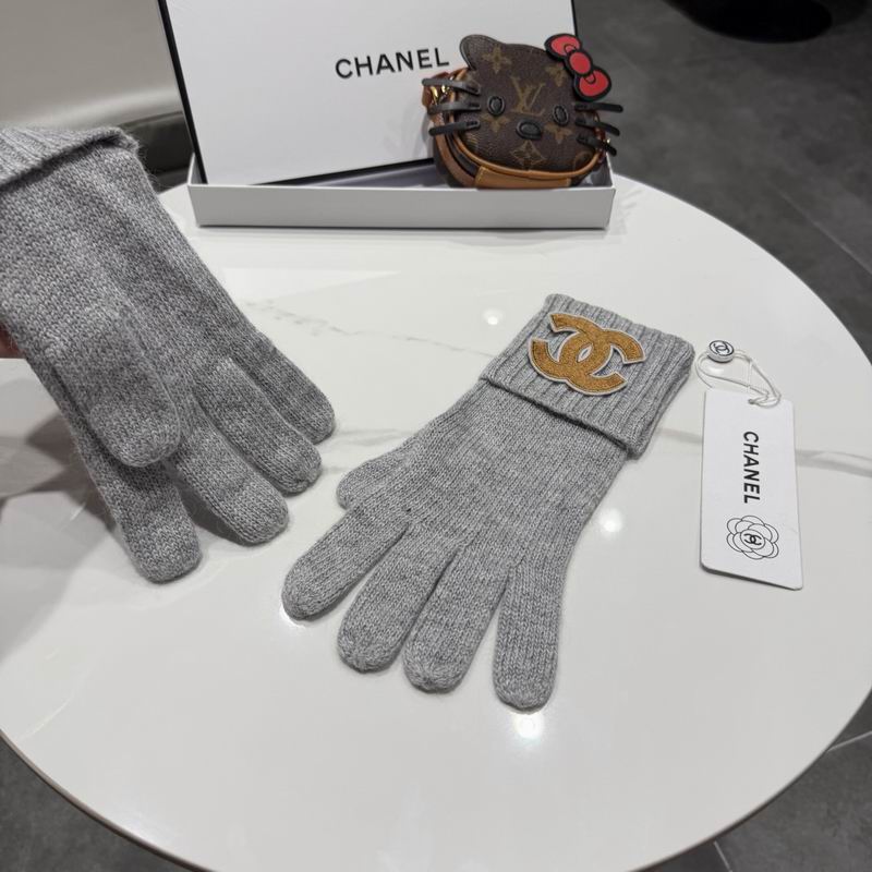 Chanel gloves 86 (41)