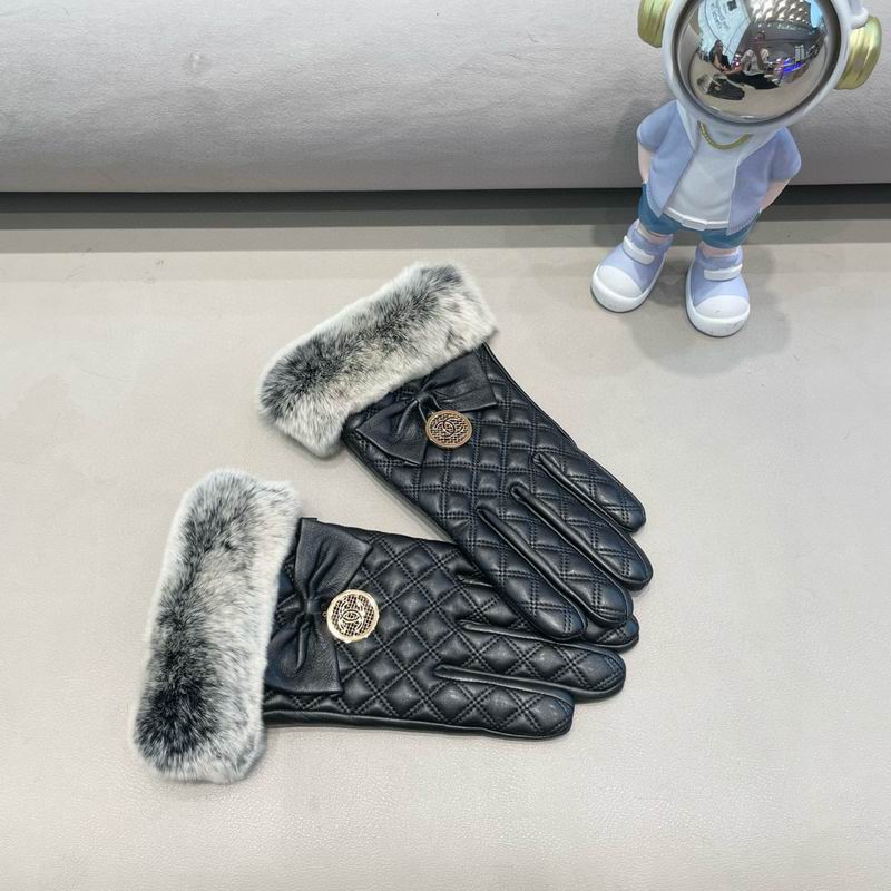 Chanel gloves 93 (1)
