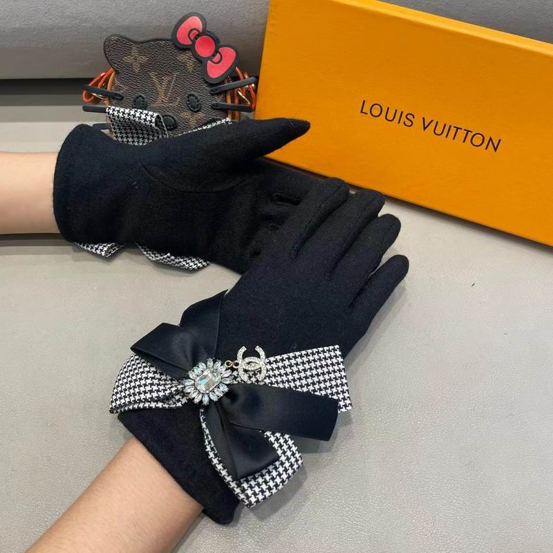 Chanel gloves M L 20 (1)