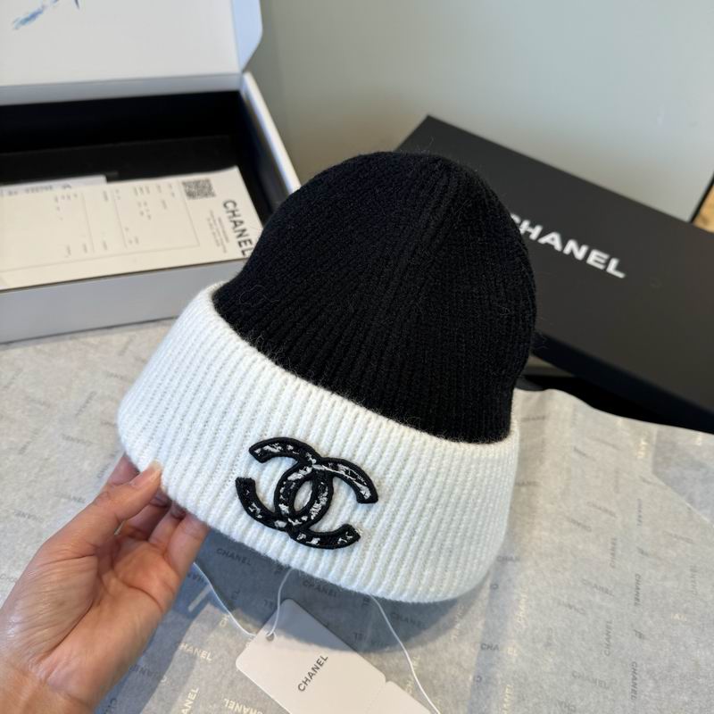 Chanel hat (1079)