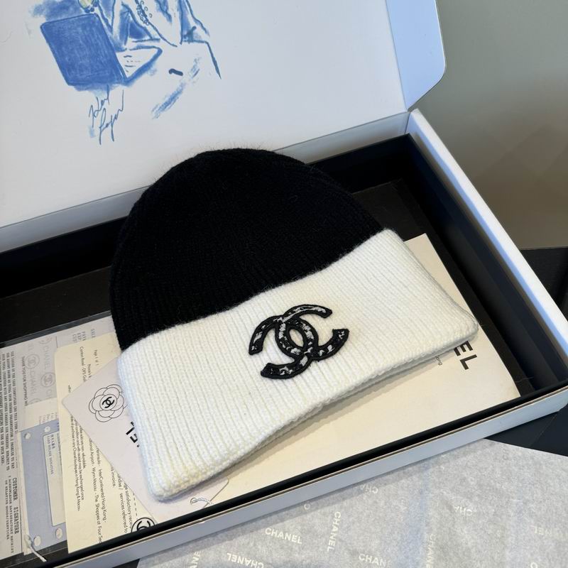 Chanel hat (1081)