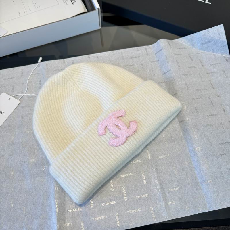 Chanel hat (1105)
