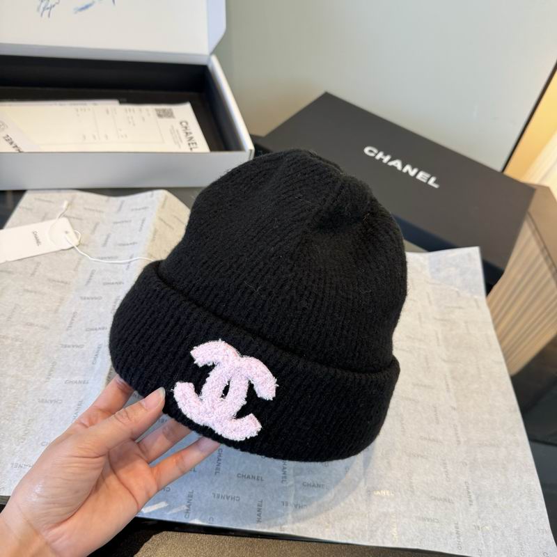 Chanel hat (1113)