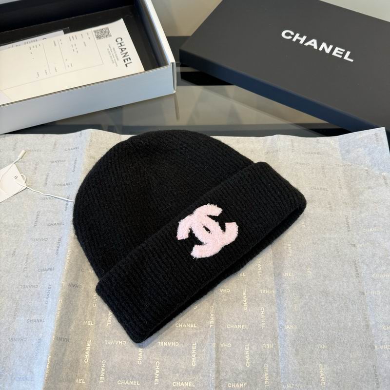 Chanel hat (1118)