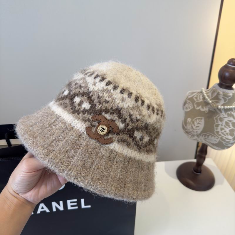 Chanel hat (135)