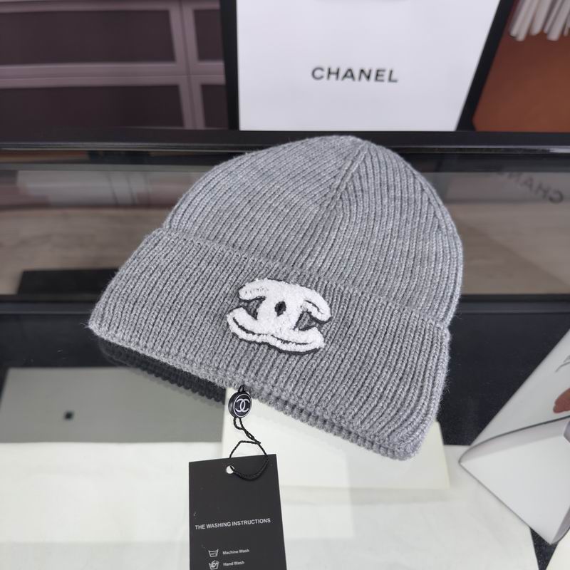 Chanel hat (1655)