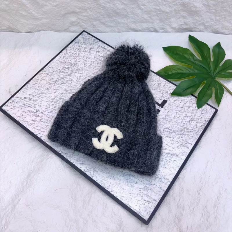 Chanel hat (1974)