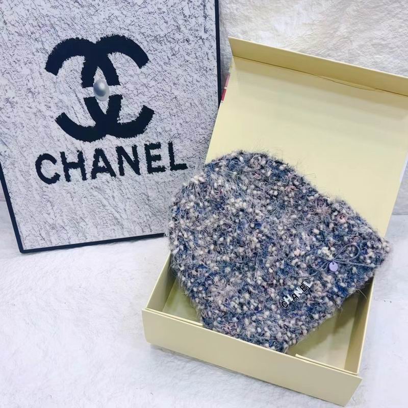 Chanel hat (2162)