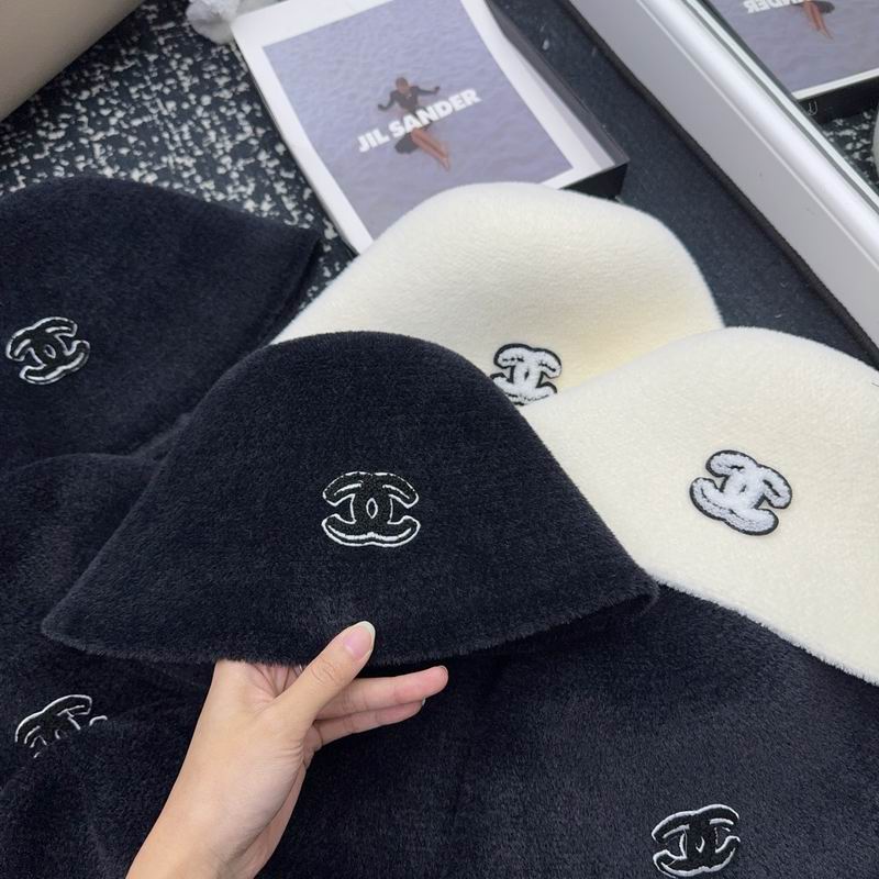 Chanel hat (390)