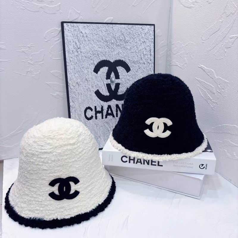 Chanel hat (462)