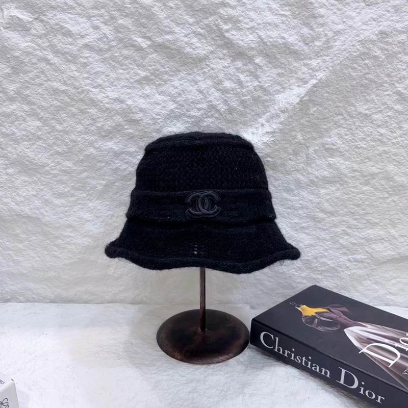 Chanel hat (518)