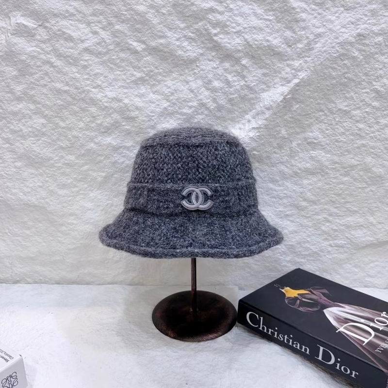 Chanel hat (519)