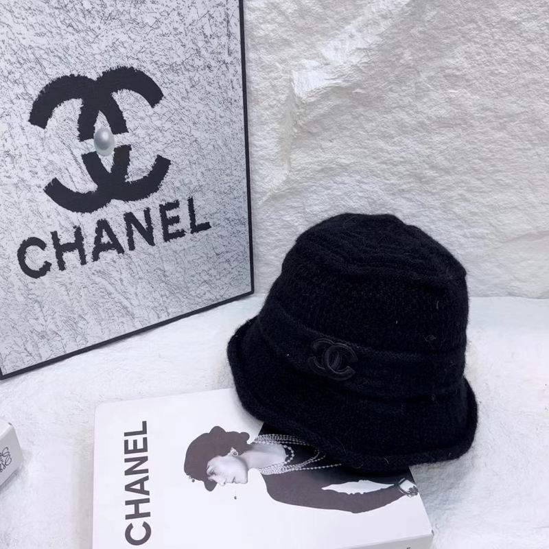Chanel hat (523)