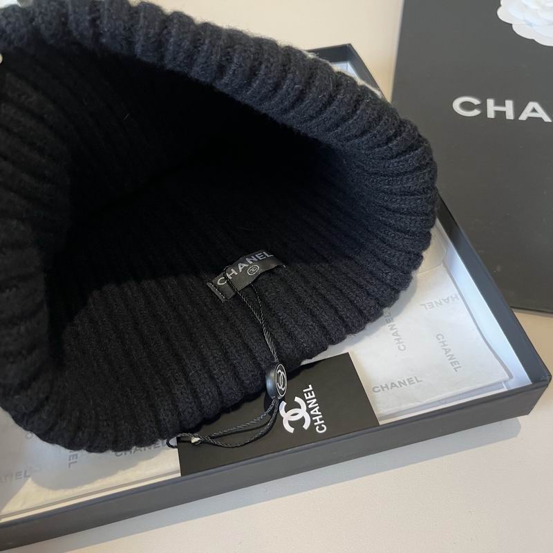 Chanel hat (784)