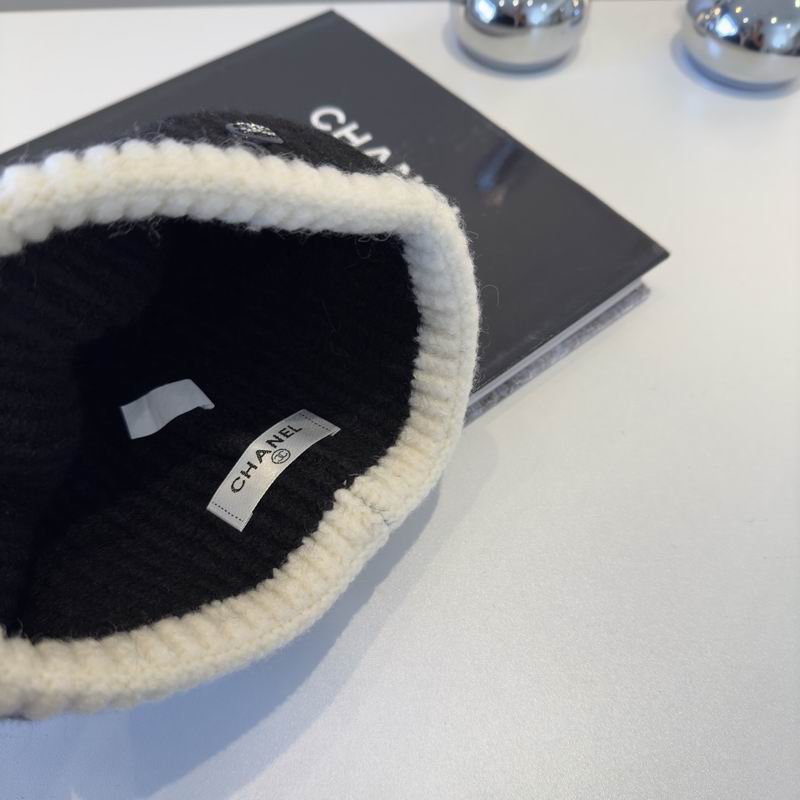 Chanel hat (811)
