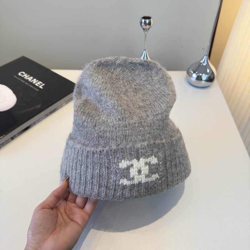 Chanel hat (832)