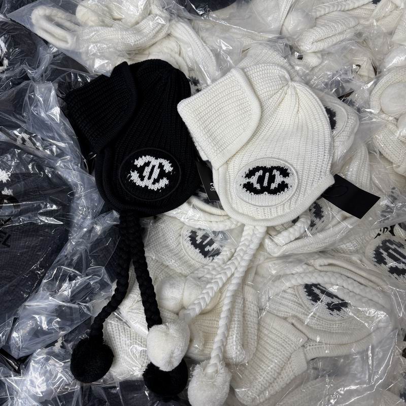 Chanel hat dx (246)