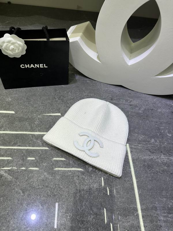 Chanel hat dx (425)