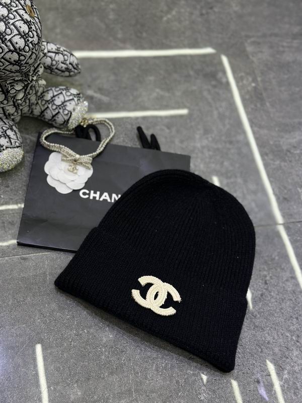 Chanel hat dx (480)
