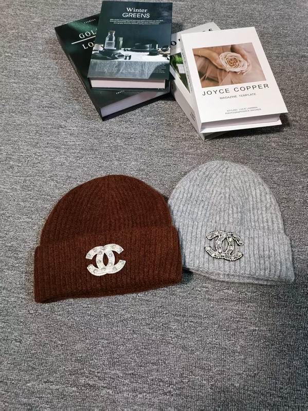 Chanel hat dx (586)