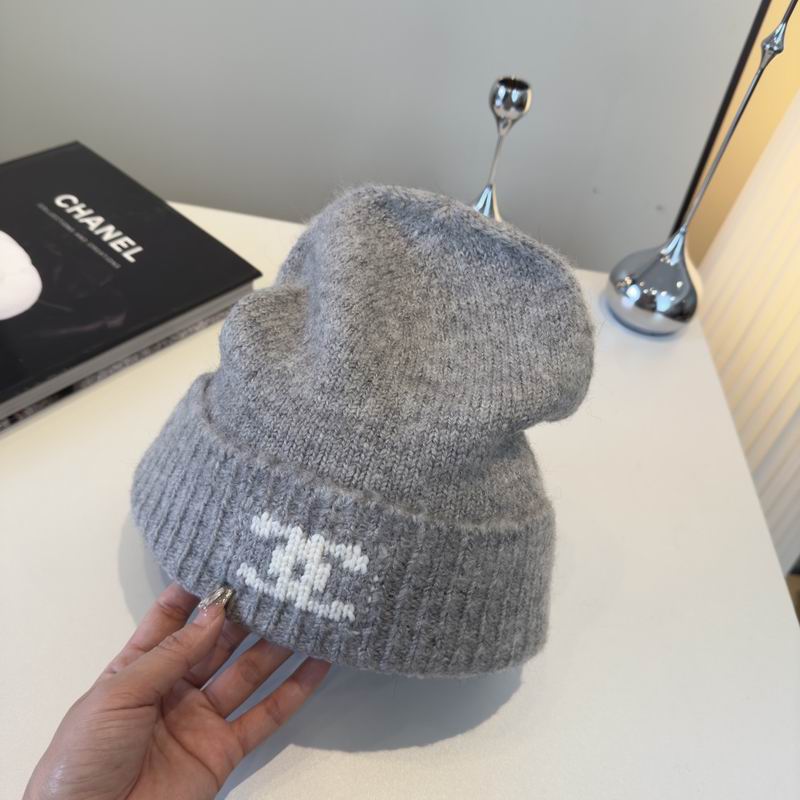 Chanel hat dx (710)