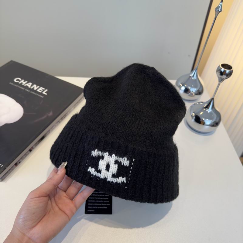 Chanel hat dx (737)