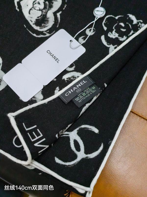Chanel scarf 140X140cm 70%羊绒30%真丝 E01 (5)