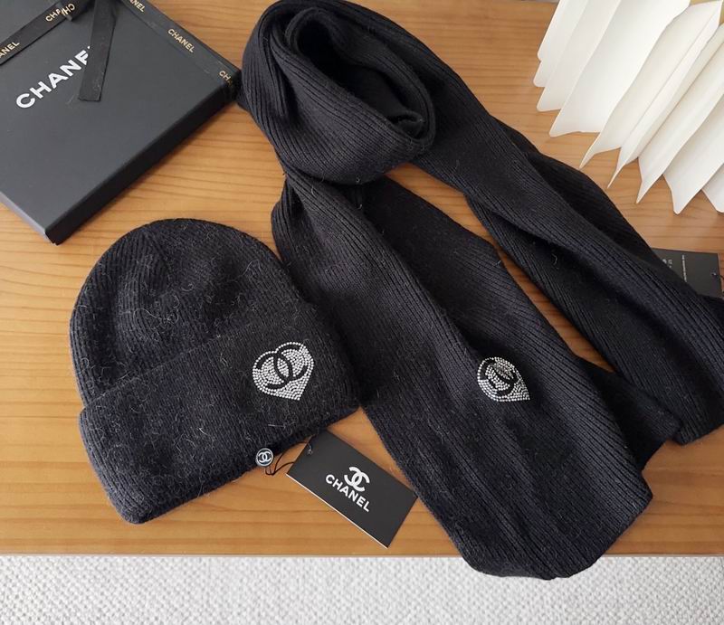 Chanel scarf hat dx (2)