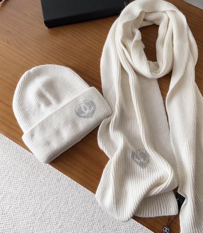Chanel scarf hat dx (20)