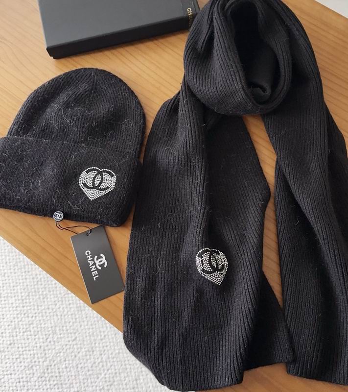 Chanel scarf hat dx (4)