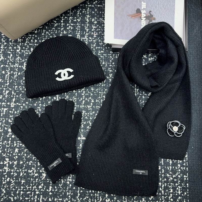 Chanel scarf hat gloves (31)