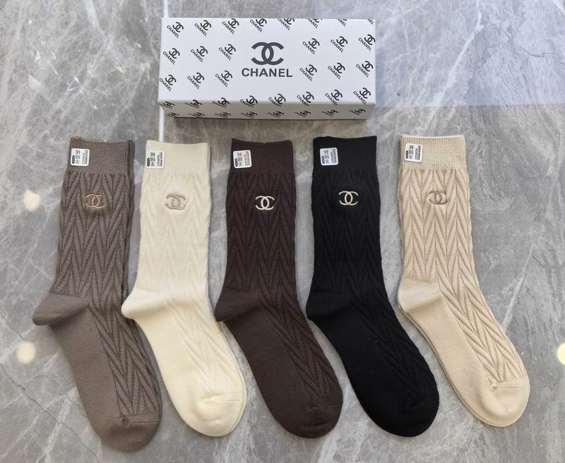 Chanel socks (4)
