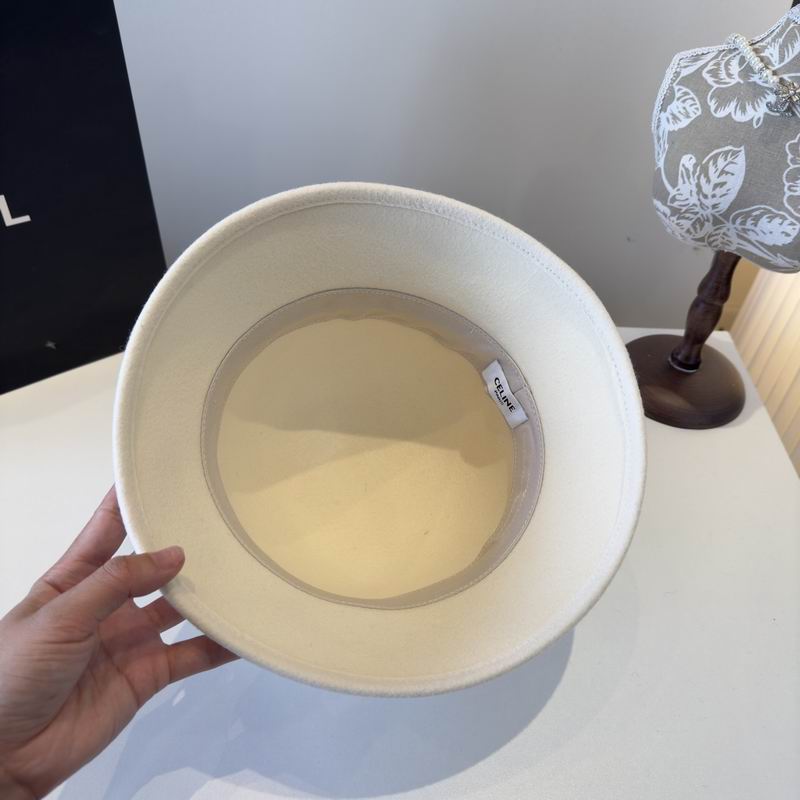 Chanel top hat (101)