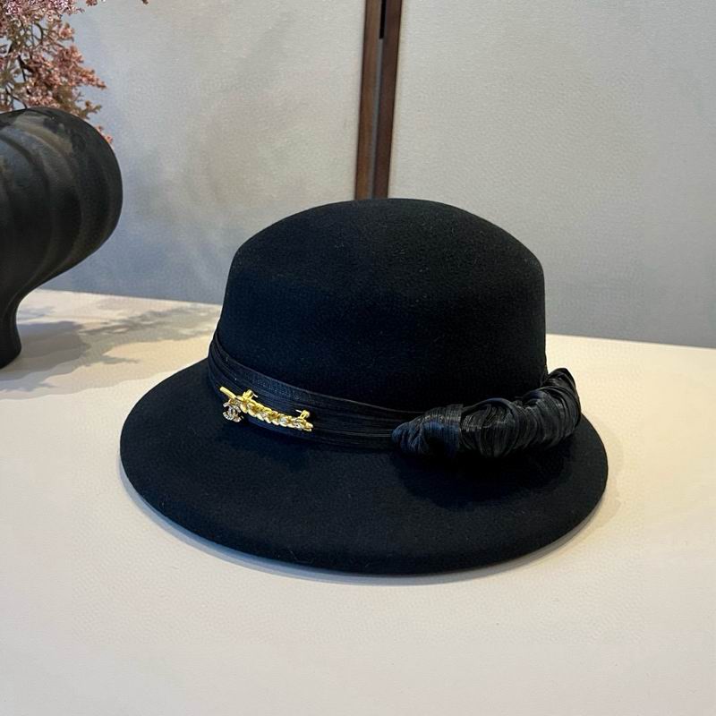 Chanel top hat (163)