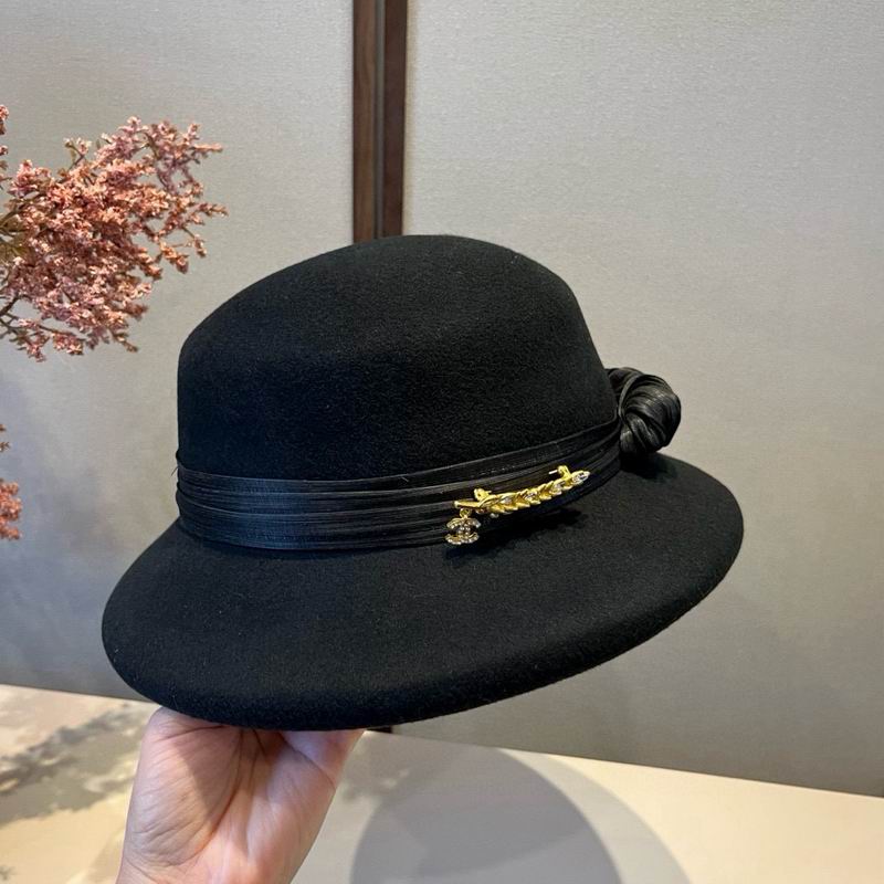 Chanel top hat (165)