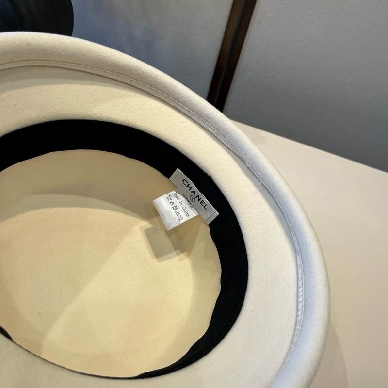 Chanel top hat (170)