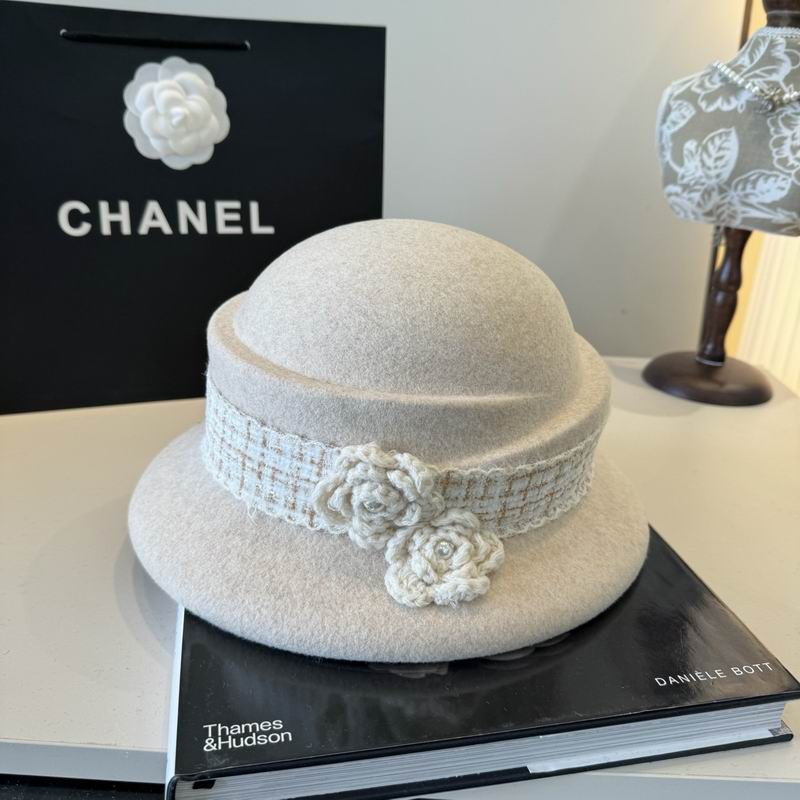 Chanel top hat (202)
