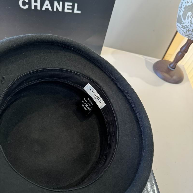 Chanel top hat (206)