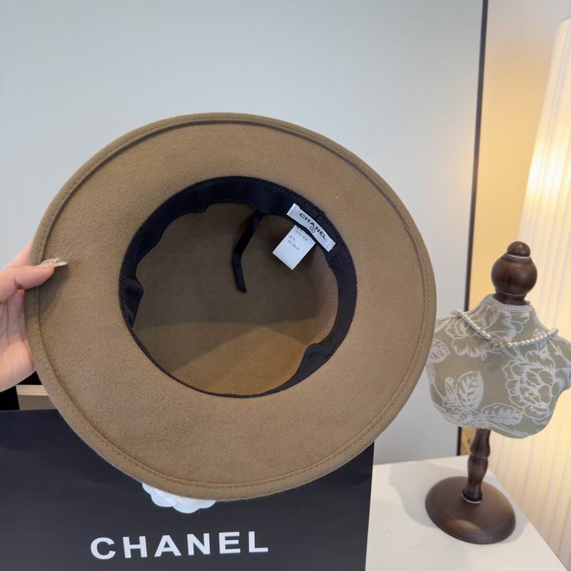 Chanel top hat (232)