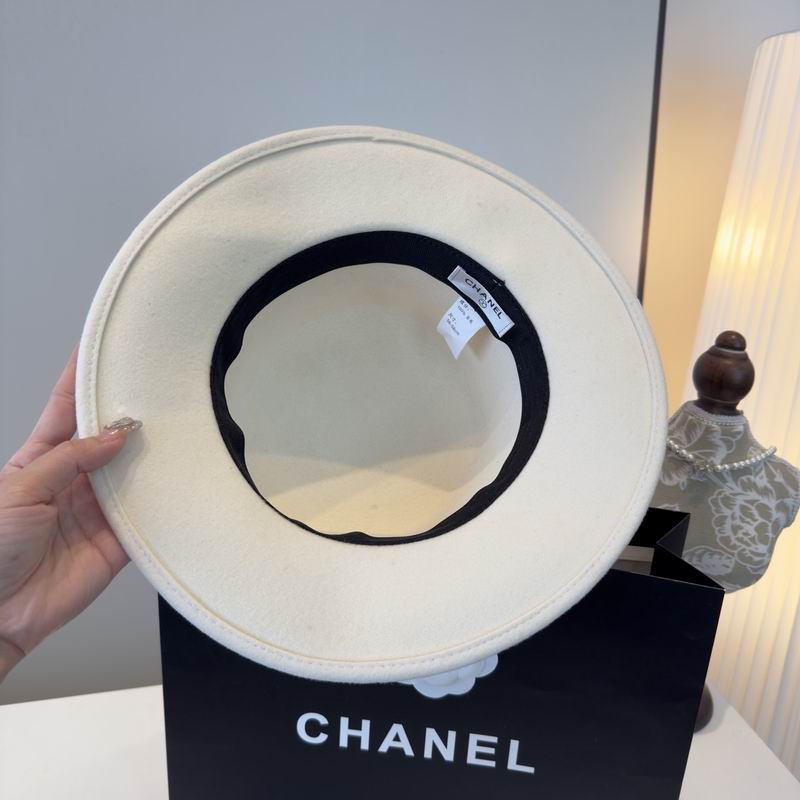 Chanel top hat (251)