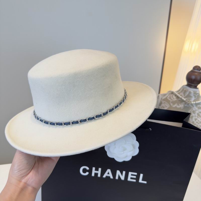Chanel top hat (252)